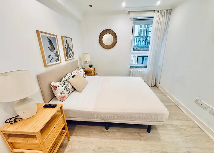 Mirador Catedral De Santiago Більбао