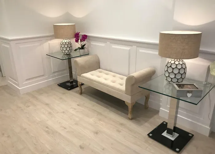 Mirador Catedral De Santiago Pansiyon