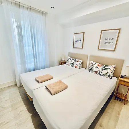 Mirador Catedral De Santiago Проживання в сім'ї