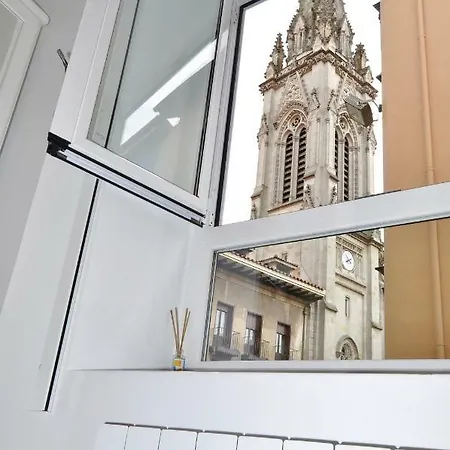 Проживання в сім'ї Mirador Catedral De Santiago Більбао